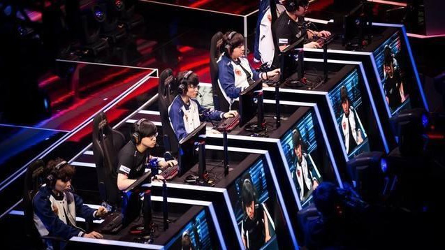 用什么软件可以投注lol_LOL赌钱用什么_S14英雄联盟全球总决赛电竞赛事竞猜